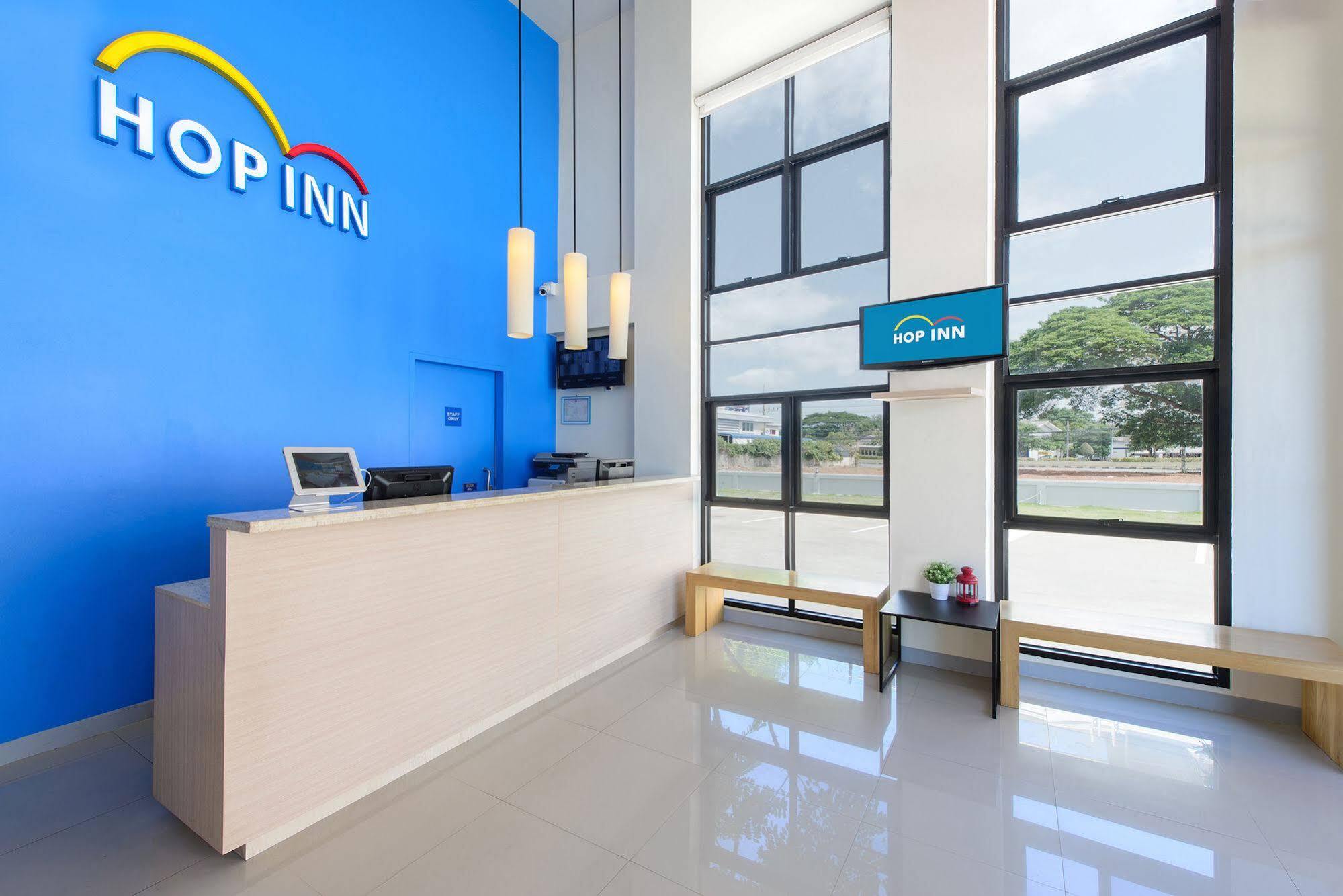 Hop Inn Sakon Nakhon Exteriér fotografie
